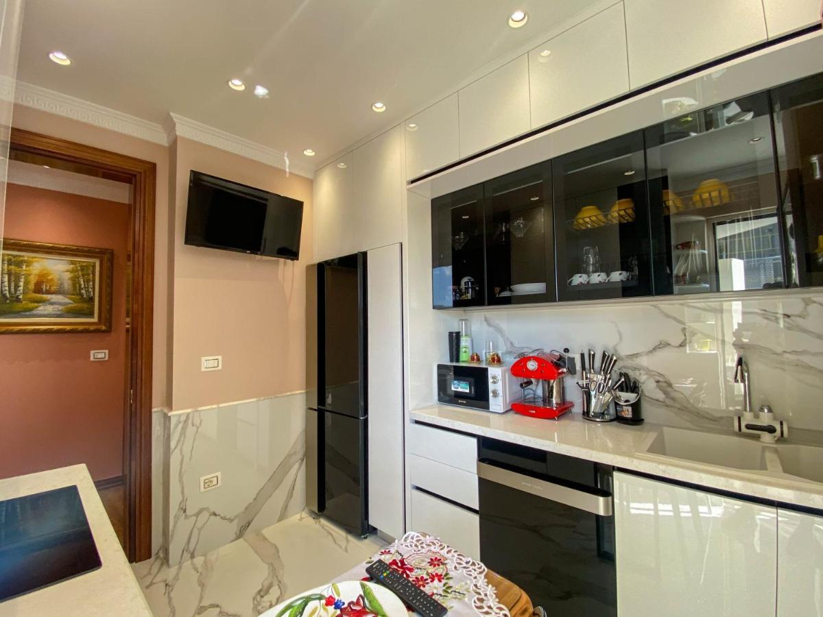 Top Luxury Tiran Dış mekan fotoğraf